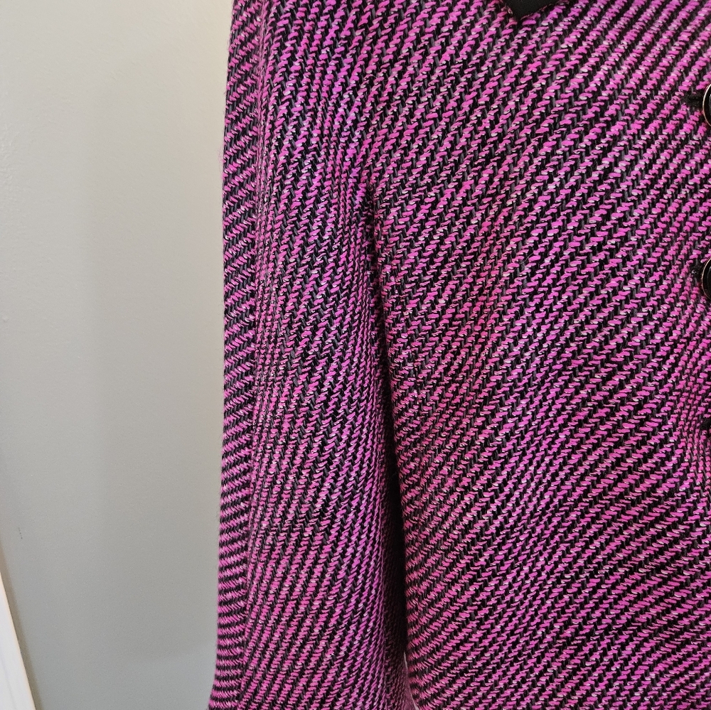 Escada Pink and Black Houndstooth Cape Jacket Virgin Wool Women's Size 38 - Picture 8 of 11